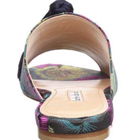 RARE Charles David Sashay Sandal w/Tassel NIB - Picture 4 of 8